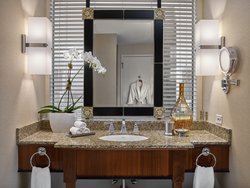  - Loews New Orleans Hotel