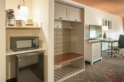  - Holiday Inn North Davis Highway Pensacola - I-10, Exit 13