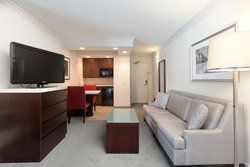  - Holiday Inn Weirton