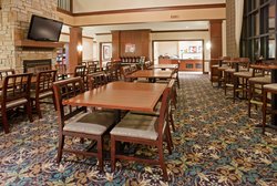  - Staybridge Suites Oconomowoc