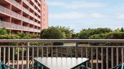  - Holiday Inn Beachfront Ocean City