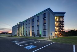  - Holiday Inn Conference Center Staunton - I-81, Exit 225