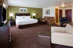  - Holiday Inn Express & Suites Aberdeen