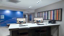  - Holiday Inn Express & Suites East Tampa - I-4, Exit 3