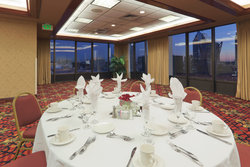  - Holiday Inn Capitol Plaza Sacramento - I-5, Exit 519B