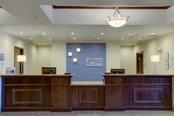  - Holiday Inn Express & Suites Nevada - I-49, Exit 101
