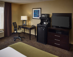  - Holiday Inn Express & Suites Timmins