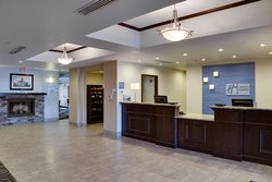  - Holiday Inn Express & Suites Nevada - I-49, Exit 101