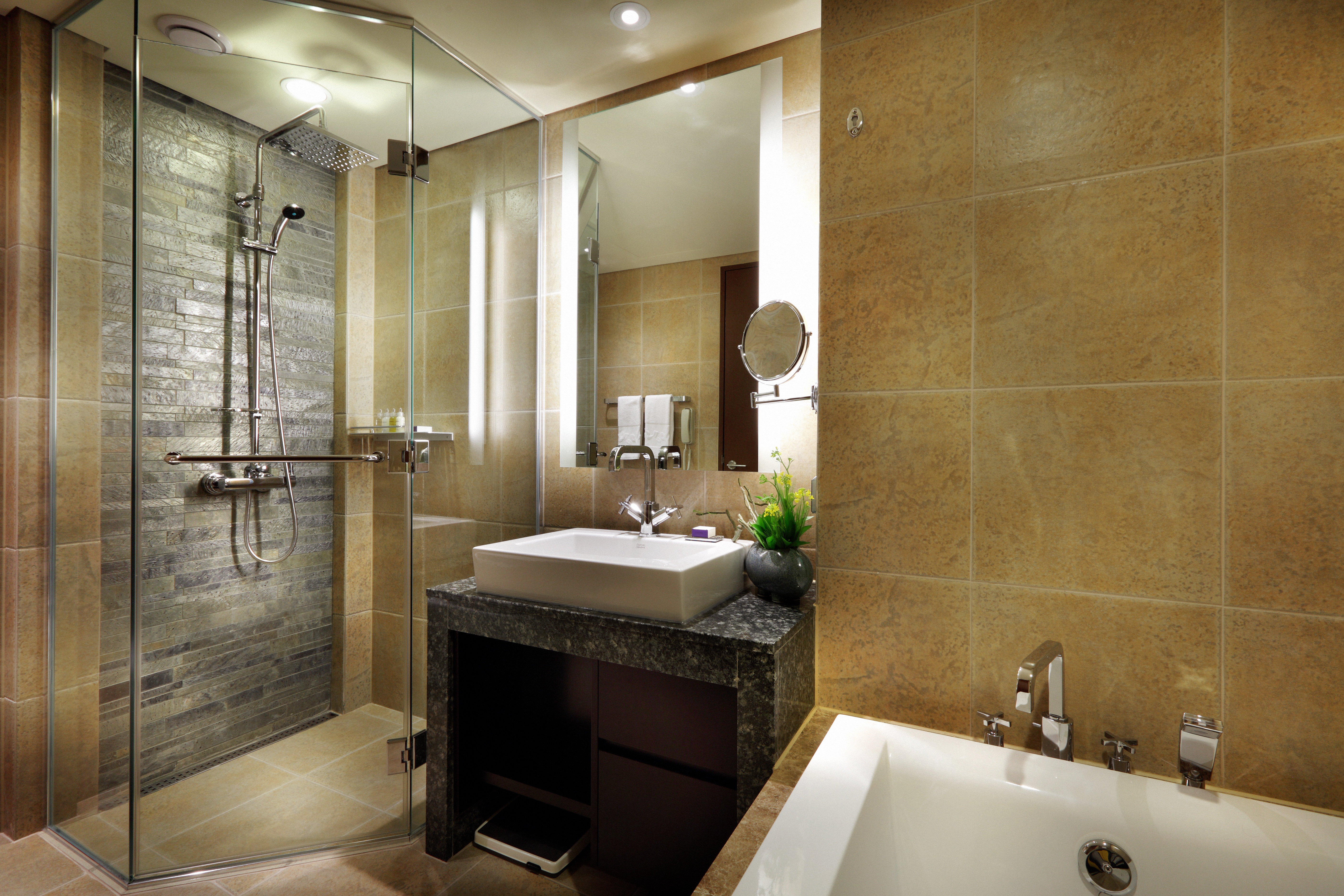 INTERCONTINENTAL ALPENSIA PYEO BY I-guestroom-Guest Bathroom.jpg