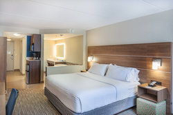  - Holiday Inn Express & Suites Belleville