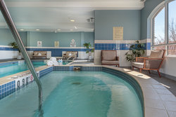  - Holiday Inn Express & Suites Belleville