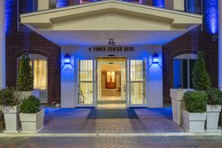  - Holiday Inn Express Tower Center East Brunswick - I-95, Exit 9