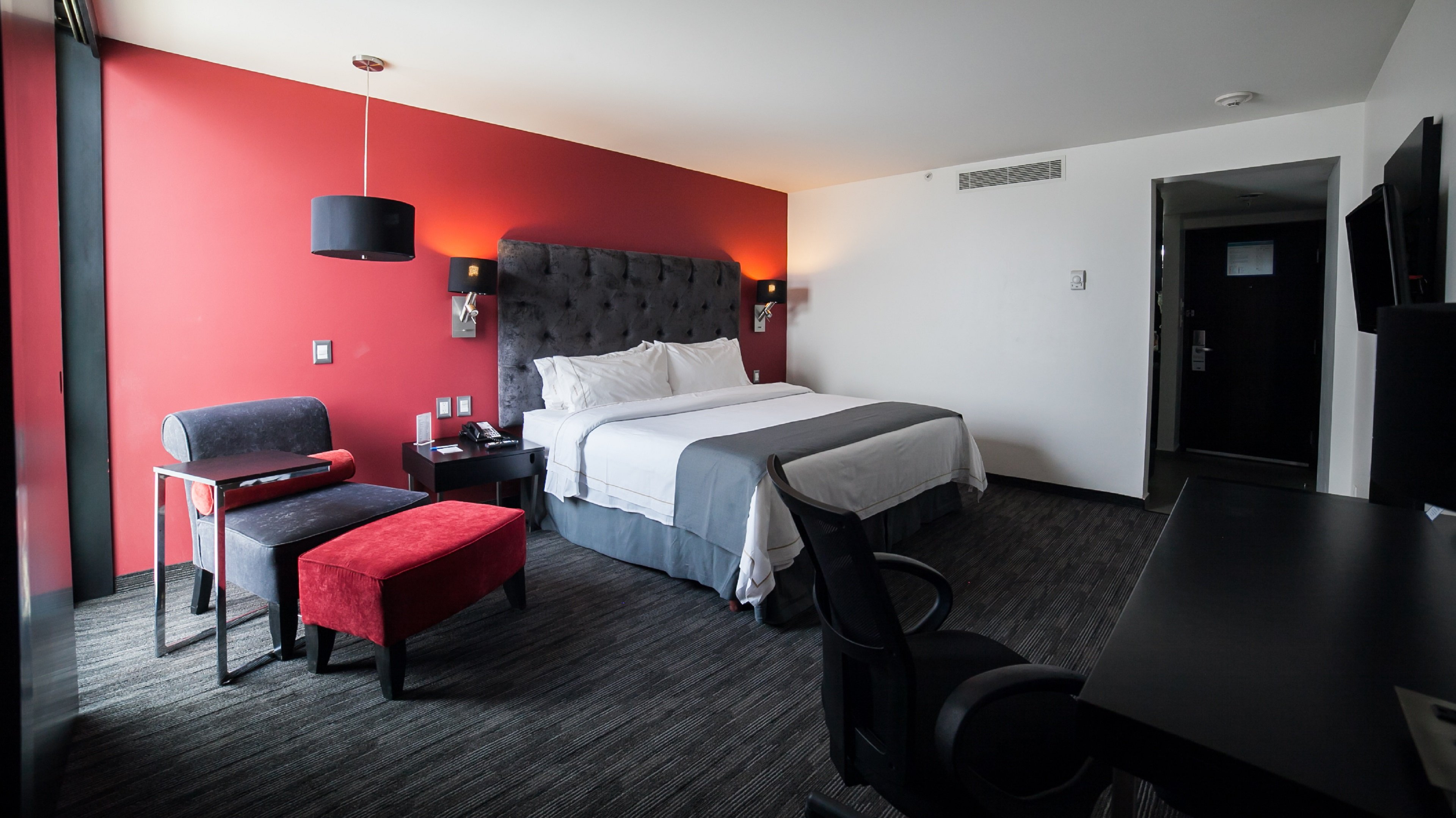 HOLIDAY INN EXP GALERIAS BY IHG-guestroom-King Bed Guest Room.jpg