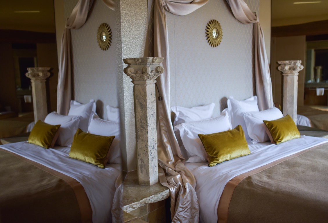 Grand Hotel du Lion d Or-guestroom-F - Deluxe Junior Suite with Balcony.jpg