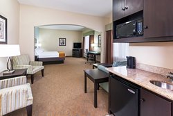  - Holiday Inn Express Victoria
