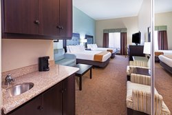  - Holiday Inn Express Victoria
