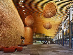  - Opus Hotel Vancouver