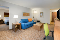  - Holiday Inn Express & Suites Fort Washington
