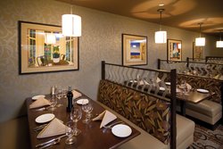  - Crowne Plaza Hotel Airport Indianapolis - I-74 & I-465, Exit 11