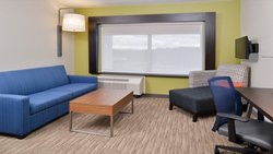  - Holiday Inn Express & Suites Parkersburg