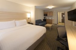  - Holiday Inn Express & Suites Gaylord - I-75, Exit 282