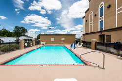  - Holiday Inn Express & Suites Grenada