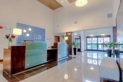  - Holiday Inn Express & Suites Carlsbad - I-5, Exit 45