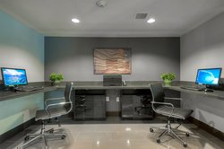  - Holiday Inn Express & Suites Carlsbad - I-5, Exit 45