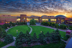  - Holiday Inn Express Convention Center Minneapolis - I-94, Exit 231B & 233A