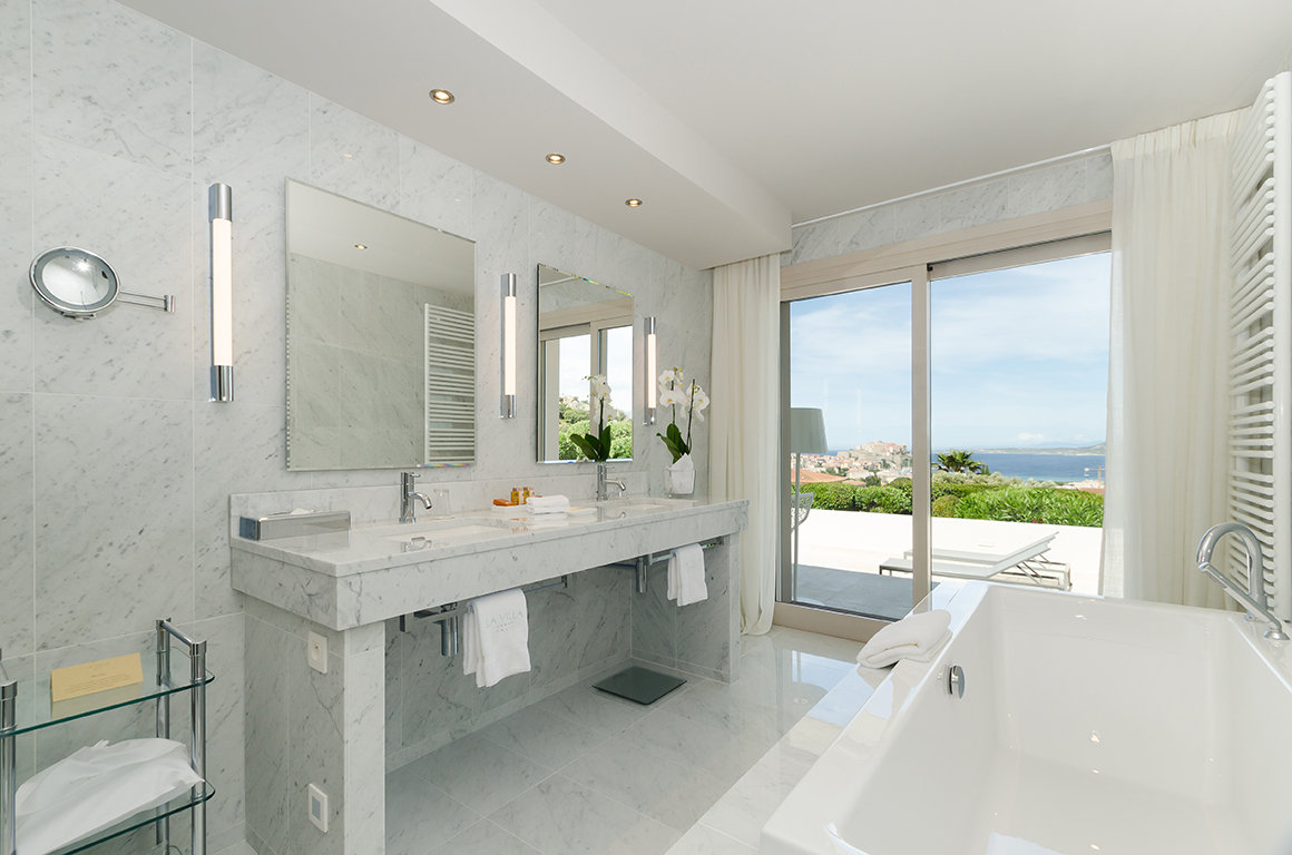 La Villa Calvi-guestroom-Bathroom.jpg