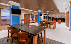  - Holiday Inn Express & Suites Prosser