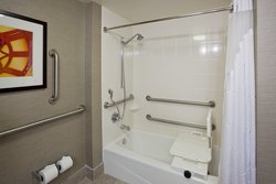  - Holiday Inn Express & Suites West Bloomington - I-494, Exit 6