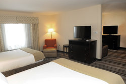  - Holiday Inn Express & Suites Cambridge - I-70, Exit 178