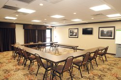  - Holiday Inn Express & Suites Cambridge - I-70, Exit 178