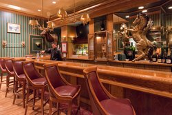  - Crowne Plaza Hotel Albuquerque - I-40, Exit 159A & 159D