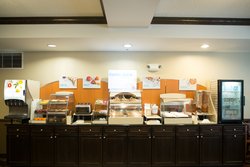  - Holiday Inn Express & Suites Northwood - I-35, Exit 214