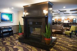  - Holiday Inn Express & Suites Northwood - I-35, Exit 214
