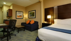  - Holiday Inn Express & Suites Midwest City - I-40, Exit 156A
