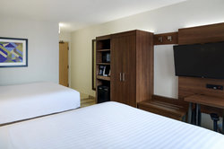  - Holiday Inn Express Downtown Toronto