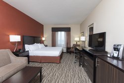  - Holiday Inn Express & Suites Walker - I-96, Exit 30