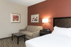  - Holiday Inn Express & Suites Walker - I-96, Exit 30