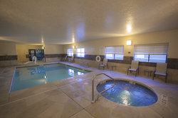  - Holiday Inn Express & Suites Balloon Park - I-25, Exit 233