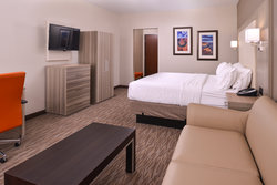  - Holiday Inn Express & Suites Williams
