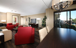  - Holiday Inn Waterfront Peterborough