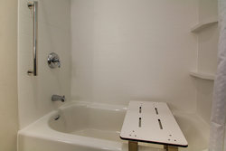  - Holiday Inn Express & Suites Northeast Mt Pleasant