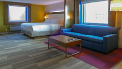  - Holiday Inn Express & Suites Entrance Airport Miami