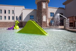  - Holiday Inn Express Wisconsin Dells