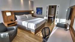 - Holiday Inn Express & Suites Vaudreuil