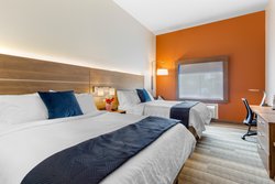  - Holiday Inn Express & Suites Alvin