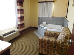  - Holiday Inn Express & Suites Ponca City